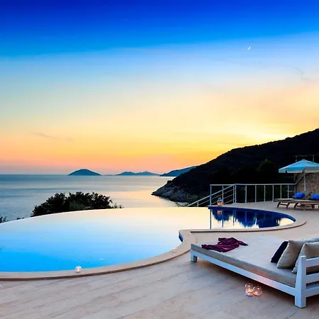 Hotel Korsan Guney 4*